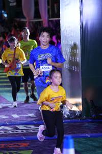 BIB: 4638
                            <button type="button" onclick="openModal(26224413)" class="btn btn-primary btn-sm float-right btn-popup" data-toggle="modal" data-target=".modal-high-quality">
                        <i class="fas fa-shopping-cart"></i> Add to Cart
                    </button>
                                            <button type="button" onclick="isThisMe(26224413, true)" class="btn btn-success btn-sm float-right btn-popup btn-isme hidden" data-toggle="tooltip" data-placement="bottom" title="นี่คือรูปของคุณใช่ไหม คลิกที่นี่เพื่อเอาเข้าอัลบั้ม">
                        <i class="fas fa-plus"></i> Add to album
                    </button>
                    <button type="button" onclick="isThisMe(26224413, false)" class="btn btn-warning btn-sm float-right btn-popup btn-isnotme hidden">
                        <i class="fas fa-ban"></i> Remove from album
                    </button>